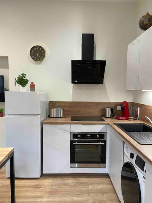 Logement Entier-Clim-100%Equipe-Hypercentre-Balcon Brive-la-Gaillarde Dış mekan fotoğraf