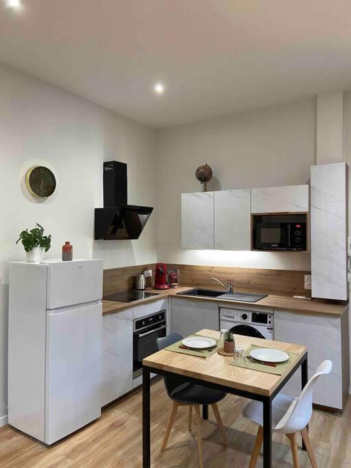 Logement Entier-Clim-100%Equipe-Hypercentre-Balcon Brive-la-Gaillarde Dış mekan fotoğraf